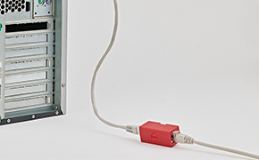 セキュリティロック機能を備えたLANケーブルカプラー